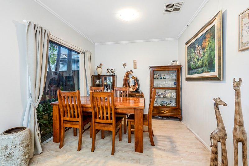 Photo - 5 Clapham Street, Stanhope Gardens NSW 2768 - Image 3