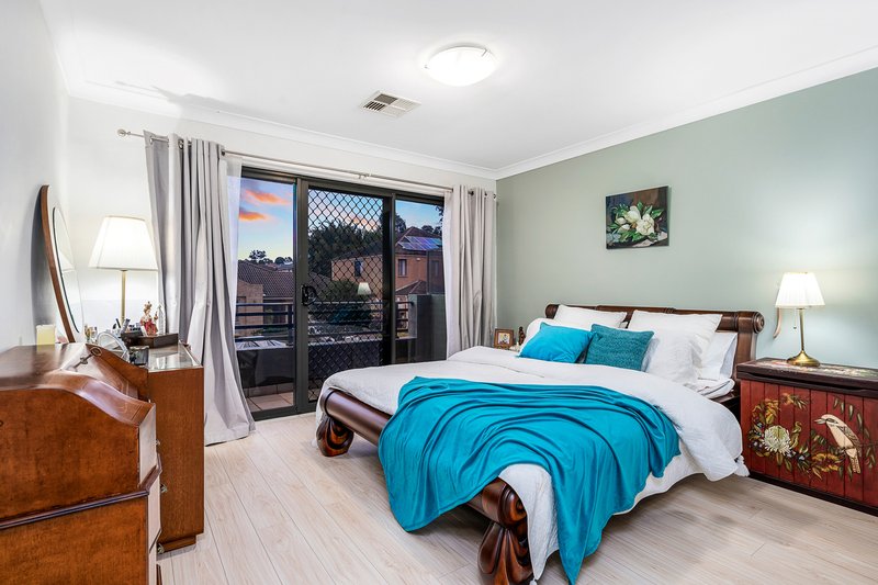 Photo - 5 Clapham Street, Stanhope Gardens NSW 2768 - Image 8