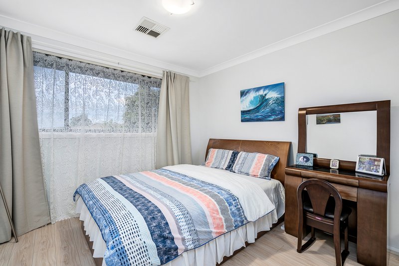 Photo - 5 Clapham Street, Stanhope Gardens NSW 2768 - Image 10