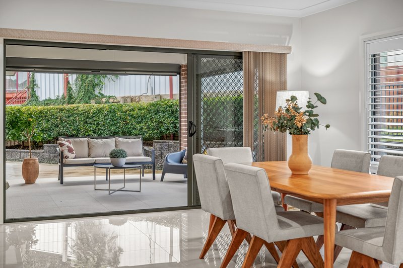 Photo - 5 Claremont Close, Ashtonfield NSW 2323 - Image 5
