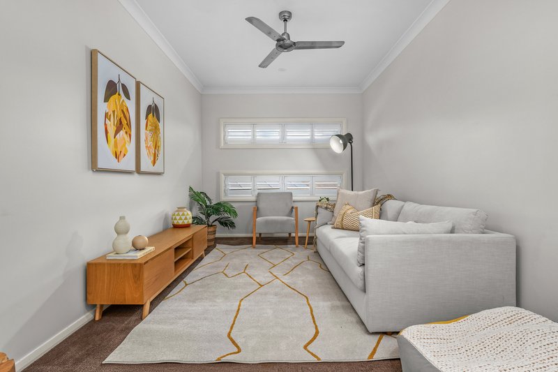 Photo - 5 Claremont Close, Ashtonfield NSW 2323 - Image 9