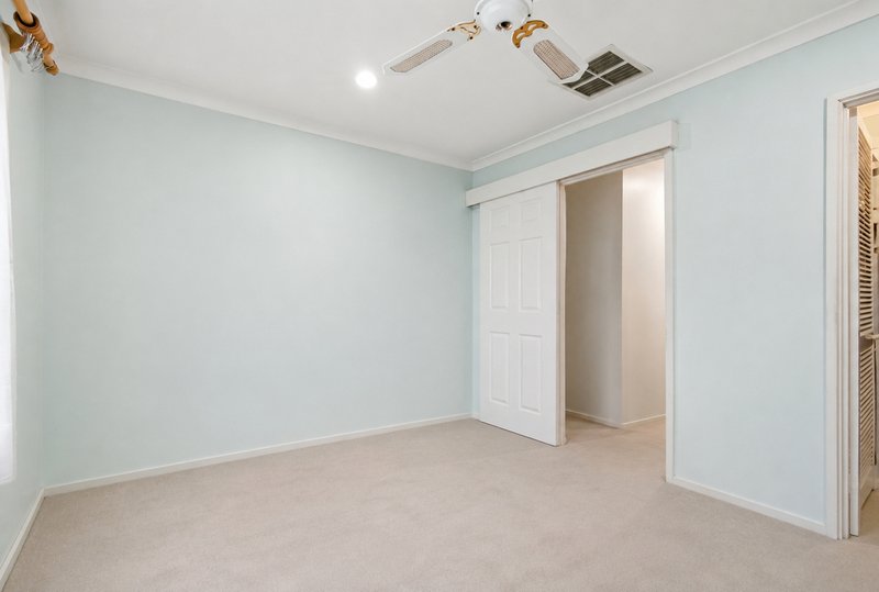 Photo - 5 Clarence Avenue, Keysborough VIC 3173 - Image 9