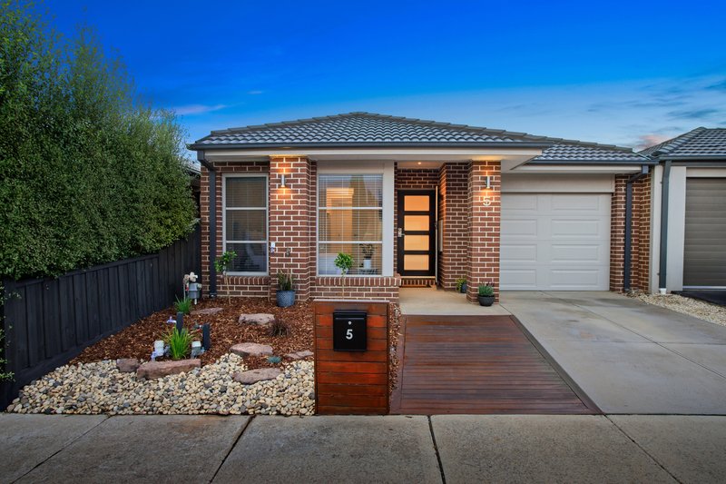 5 Clavell Crescent, Wollert VIC 3750