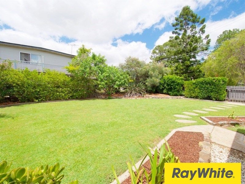 Photo - 5 Claverton Street, Woodridge QLD 4114 - Image 10