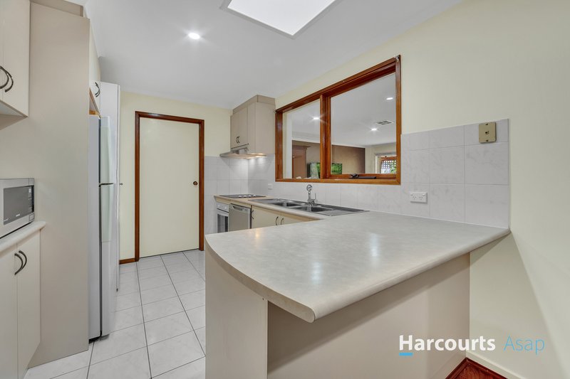 Photo - 5 Cline Court, Hampton Park VIC 3976 - Image 10