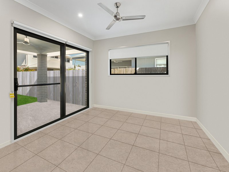 Photo - 5 Clouston Street, Baringa QLD 4551 - Image 3