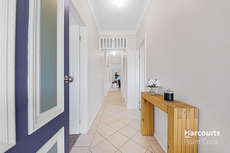 Photo - 5 Clover Lane, Wyndham Vale VIC 3024 - Image 2