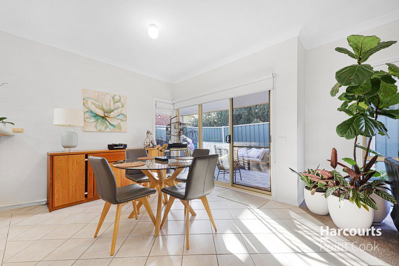 Photo - 5 Clover Lane, Wyndham Vale VIC 3024 - Image 5