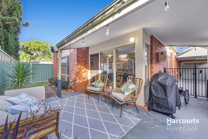 Photo - 5 Clover Lane, Wyndham Vale VIC 3024 - Image 16