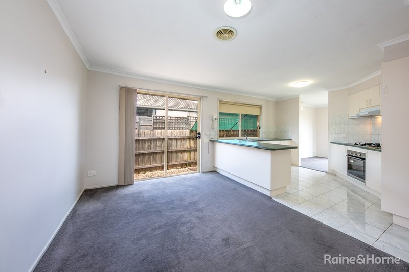 Photo - 5 Clyde Court, Sunbury VIC 3429 - Image 14