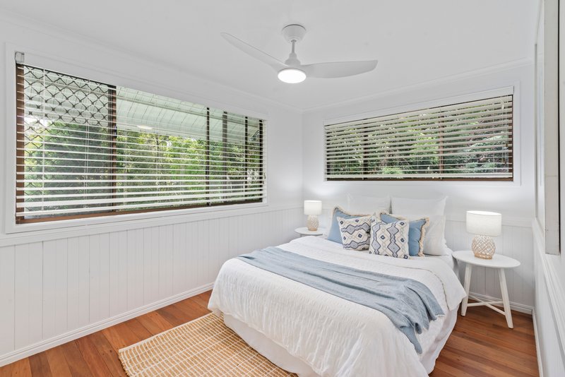 Photo - 5 Cocararra Court, Tugun QLD 4224 - Image 11