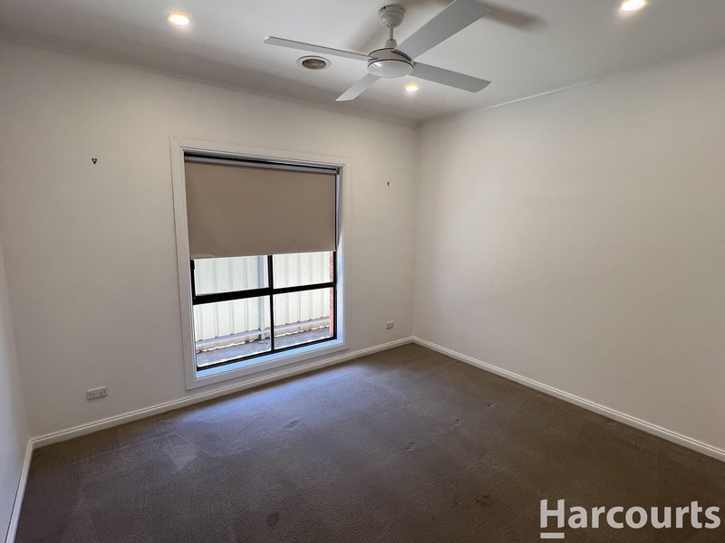 Photo - 5 Colla Court, Horsham VIC 3400 - Image 6