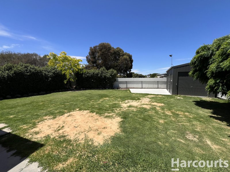 Photo - 5 Colla Court, Horsham VIC 3400 - Image 10