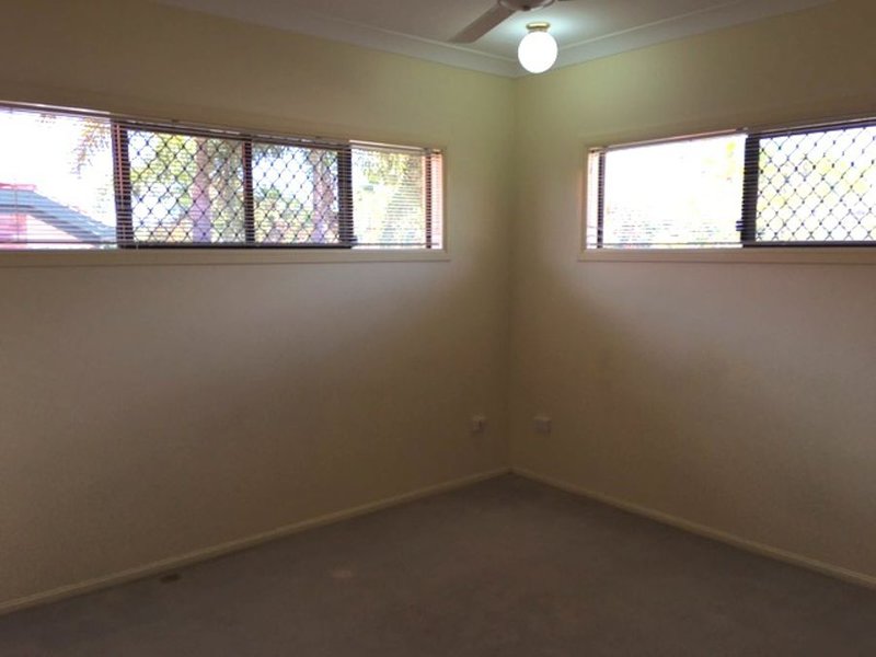 Photo - 5 College Lane, Douglas QLD 4814 - Image 5