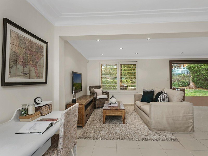 Photo - 5 Comeroy Crescent, Frenchs Forest NSW 2086 - Image 5