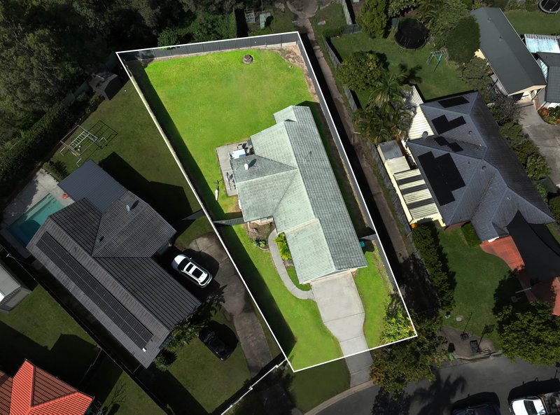 Photo - 5 Comet Court, Mudgeeraba QLD 4213 - Image 2