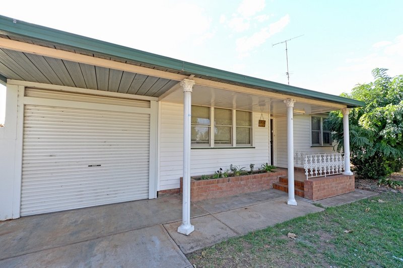 Photo - 5 Coolamon Street, Leeton NSW 2705 - Image 3