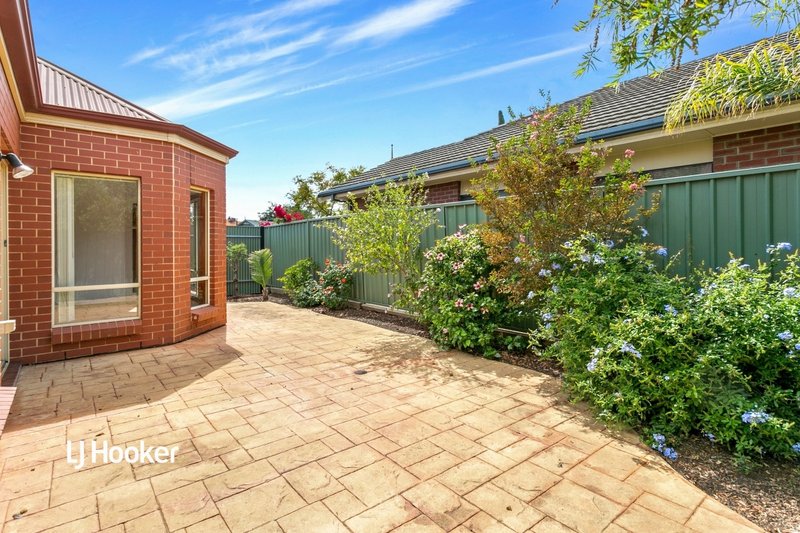 Photo - 5 Coopers Crescent, Mawson Lakes SA 5095 - Image 16