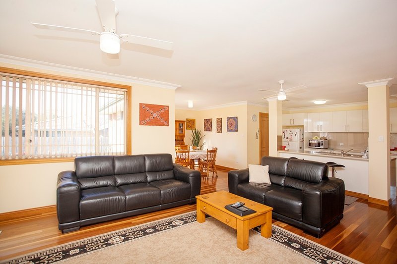 Photo - 5 Coral Close, Old Bar NSW 2430 - Image 3