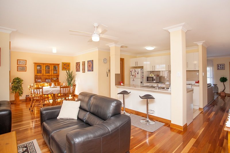 Photo - 5 Coral Close, Old Bar NSW 2430 - Image 4