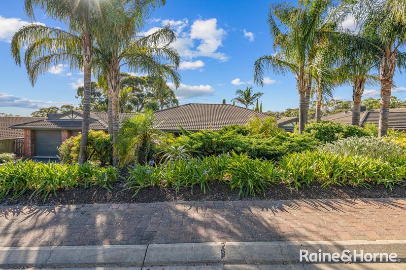 Photo - 5 Coronet Avenue, Woodcroft SA 5162 - Image 26