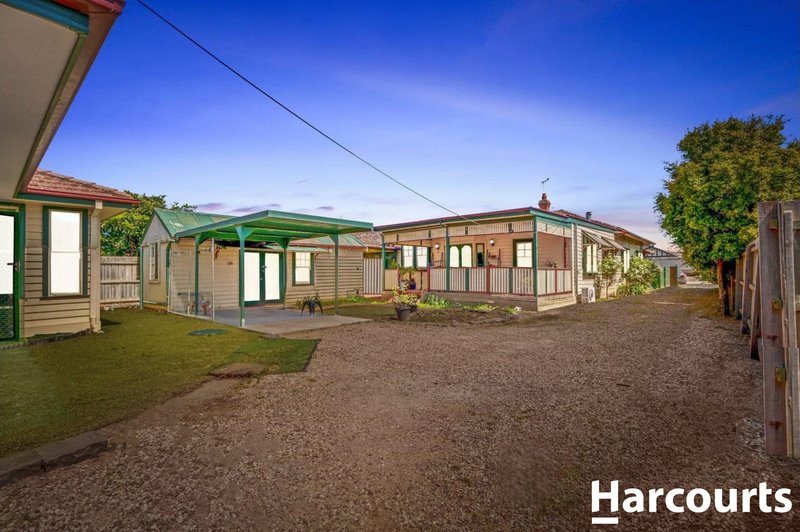 Photo - 5 Cottrell Street, Werribee VIC 3030 - Image 8