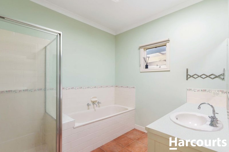 Photo - 5 Cottrell Street, Werribee VIC 3030 - Image 14