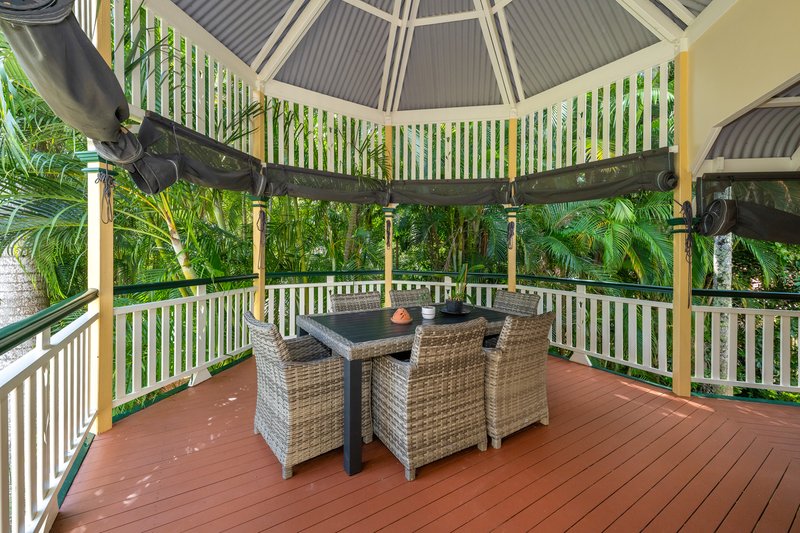 Photo - 5 Coventry Place, Caboolture QLD 4510 - Image 12