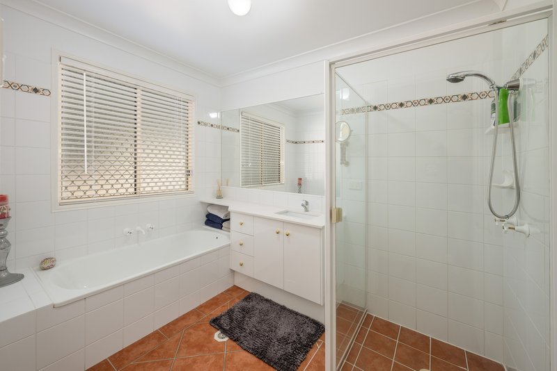 Photo - 5 Coventry Place, Caboolture QLD 4510 - Image 15