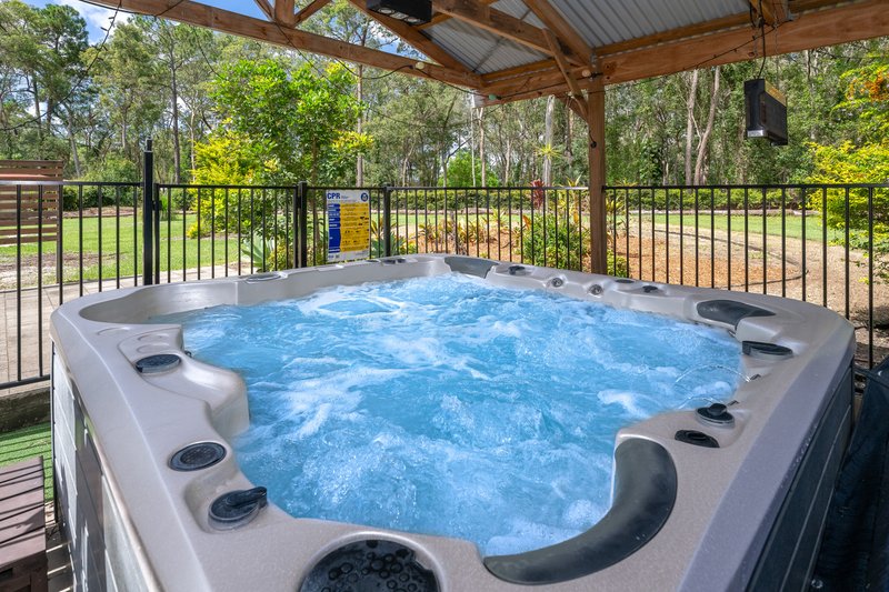 Photo - 5 Coventry Place, Caboolture QLD 4510 - Image 19
