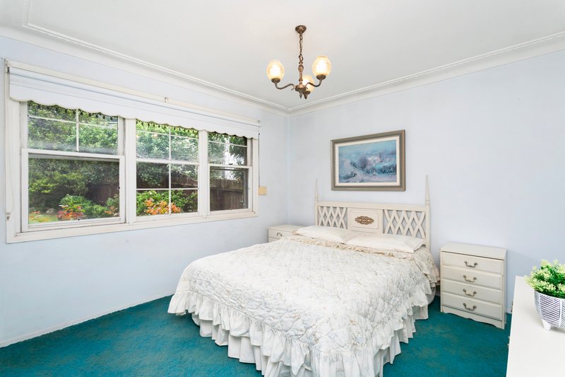 Photo - 5 Coverdale Street, Carlingford NSW 2118 - Image 4