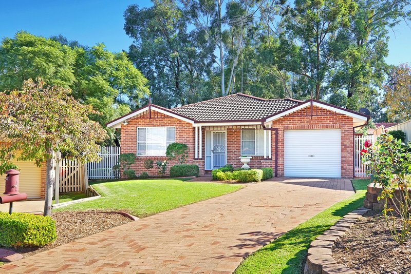 5 Cowan Place, Glenmore Park NSW 2745