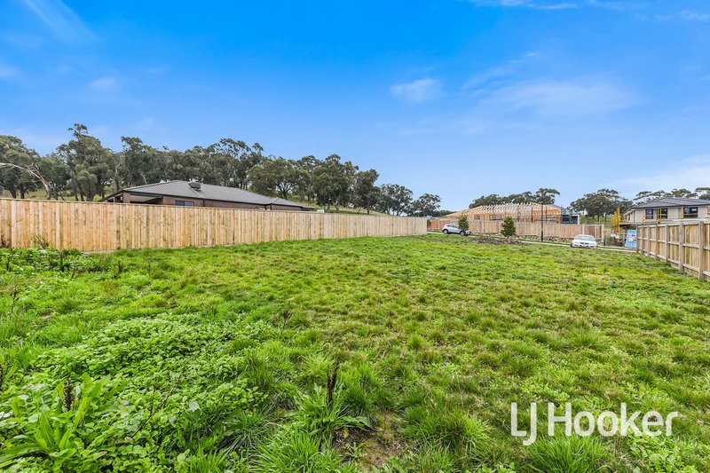 Photo - 5 Cowdray Crescent, Officer VIC 3809 - Image 3