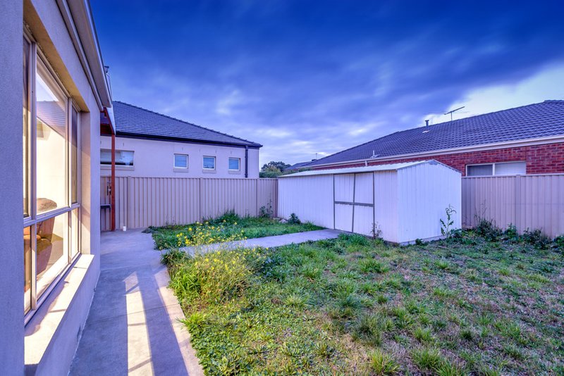 Photo - 5 Crane Avenue, Epping VIC 3076 - Image 11