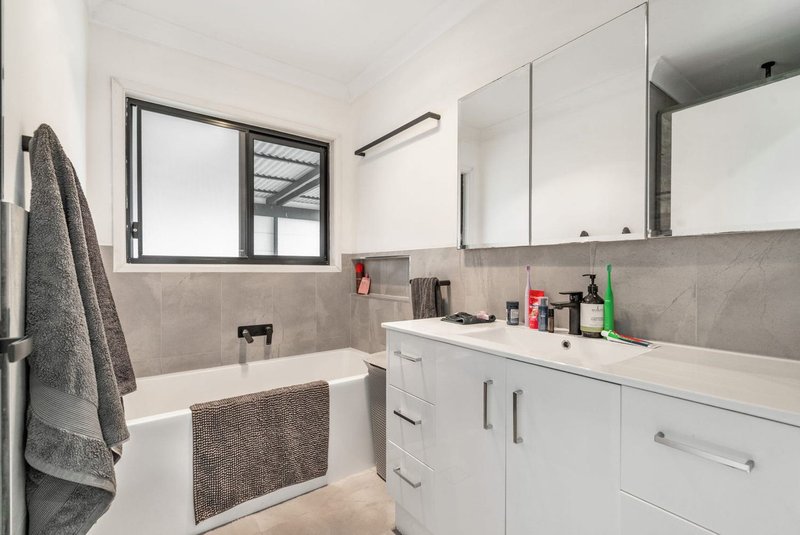 Photo - 5 Crest Street, Beenleigh QLD 4207 - Image 12