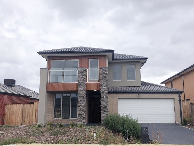 Photo - 5 Creston Street, Point Cook VIC 3030 - Image 1