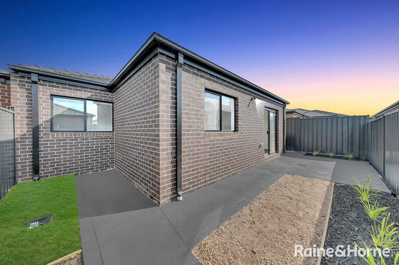 Photo - 5 Crib Street, Tarneit VIC 3029 - Image 19