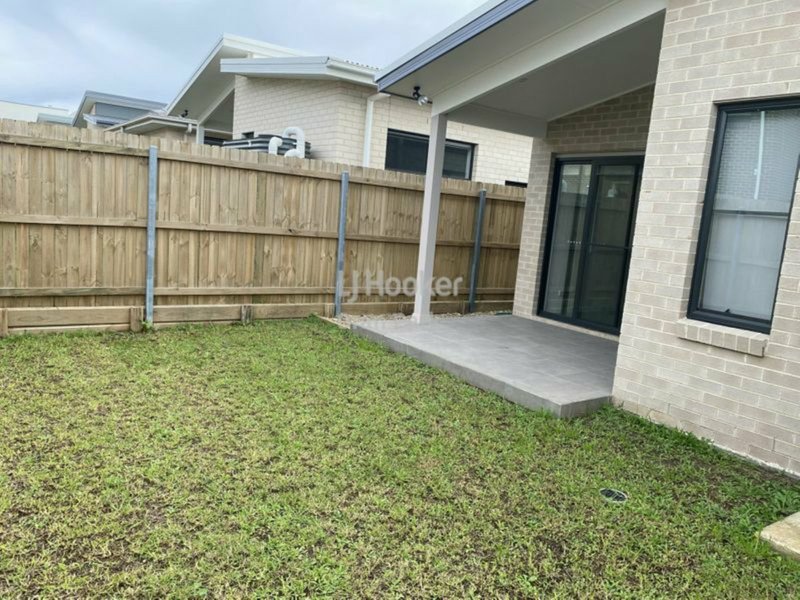 Photo - 5 Crop Street, Oran Park NSW 2570 - Image 6