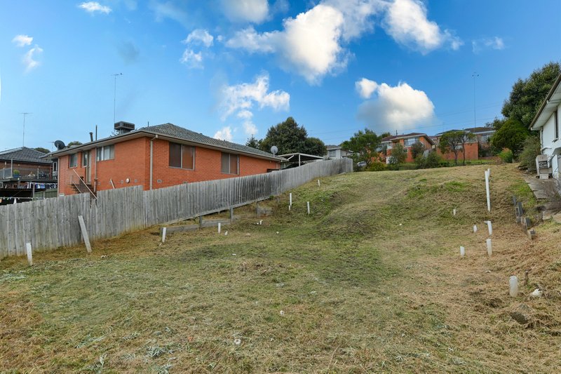 Photo - 5 Cross Terrace, Glenroy VIC 3046 - Image 3