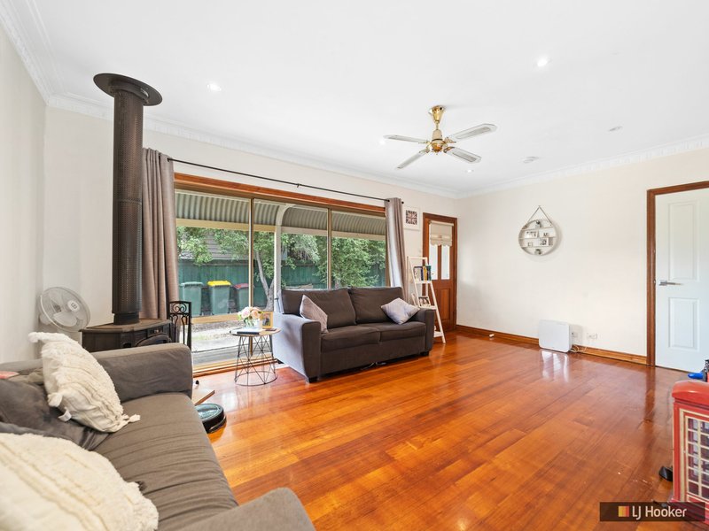 Photo - 5 Crows Road, Belmont VIC 3216 - Image 5