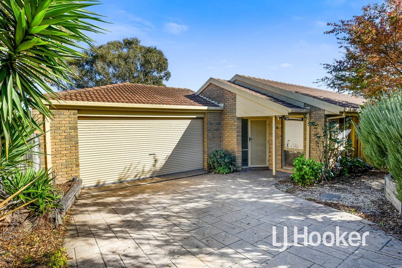 5 Culcairn Court, Narre Warren South VIC 3805