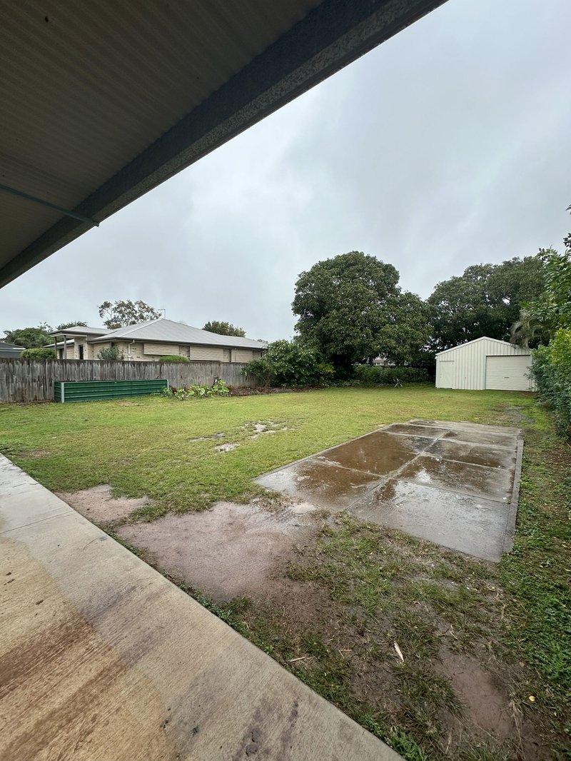 Photo - 5 Cullen Street, Walkervale QLD 4670 - Image 14