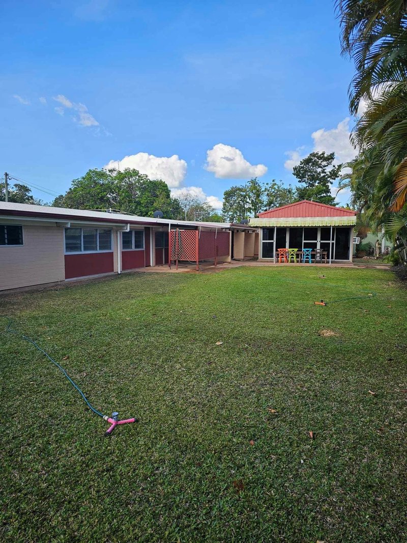 Photo - 5 Cumrumja Close, Rocky Point QLD 4874 - Image 4