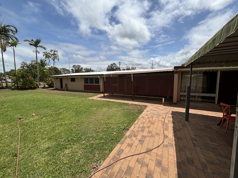 Photo - 5 Cumrumja Close, Rocky Point QLD 4874 - Image 10