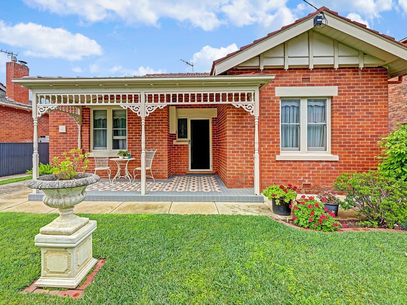 Photo - 5 Cusack Street, Wangaratta VIC 3677 - Image 1