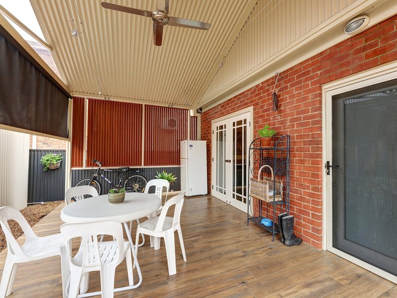 Photo - 5 Cusack Street, Wangaratta VIC 3677 - Image 9