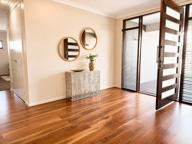 Photo - 5 Cypress Street, Heathwood QLD 4110 - Image 7