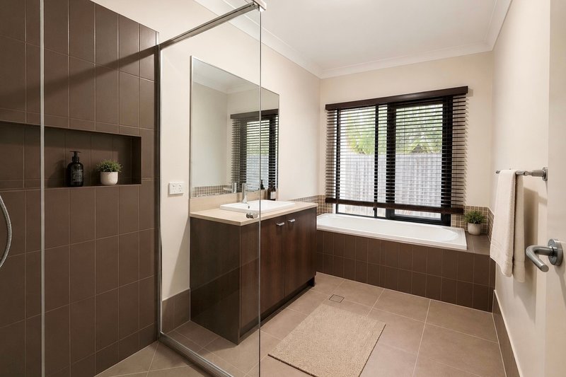 Photo - 5 Cypress Street, Heathwood QLD 4110 - Image 15