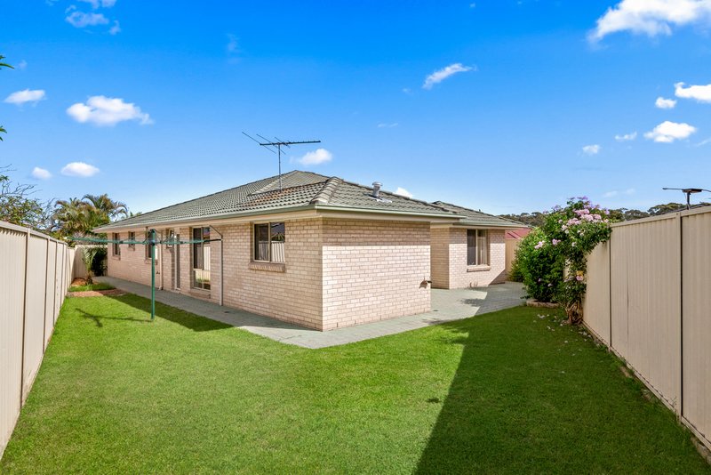 Photo - 5 Dahlia Place, Prestons NSW 2170 - Image 11