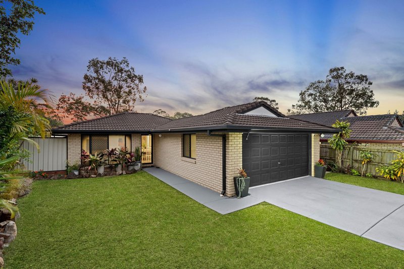 Photo - 5 Daintree Place, Redbank QLD 4301 - Image 1
